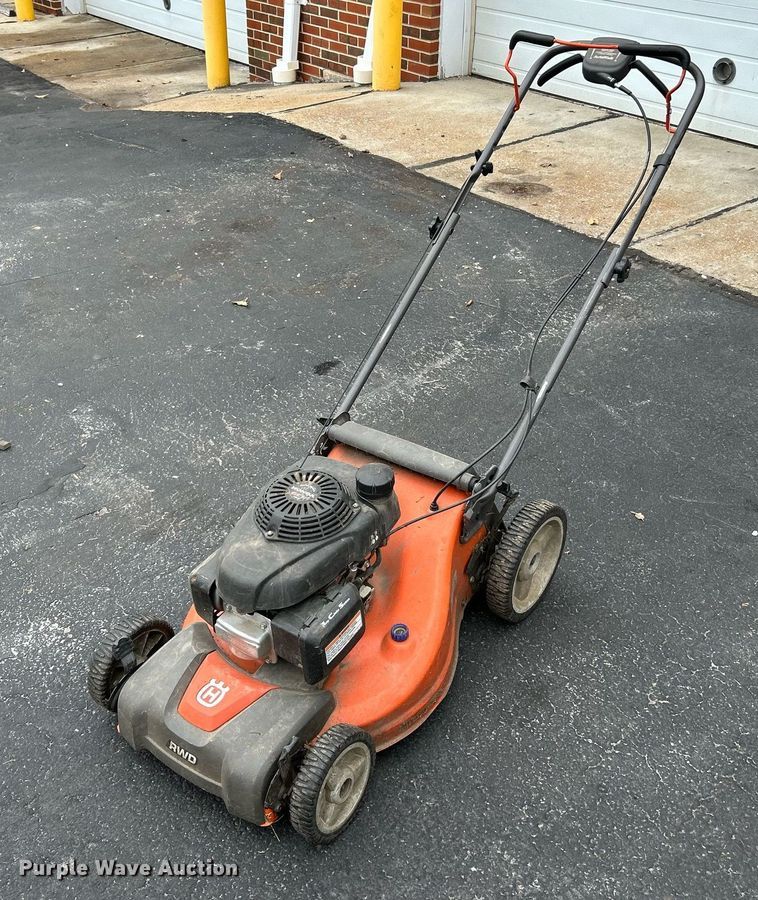 image for item EK4084 Lawn equipment 