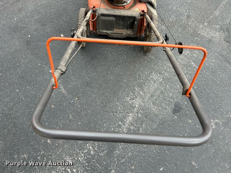 image for item EK4084 Lawn equipment 