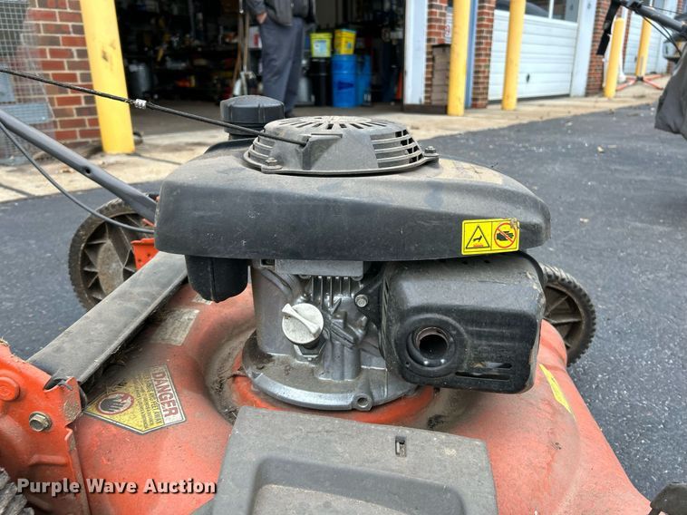 image for item EK4084 Lawn equipment 