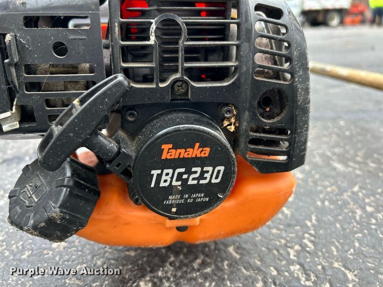 image for item EK4084 Lawn equipment 