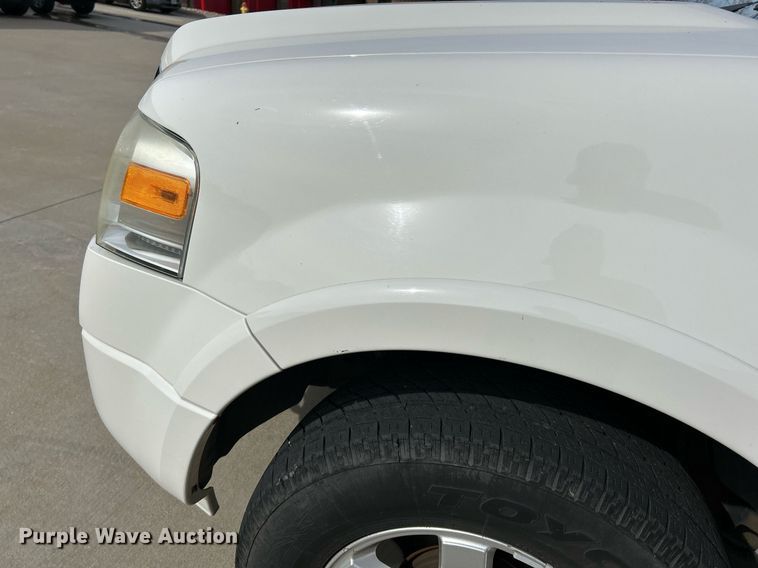 image for item EK4119 2008 Ford  Expedition XLT SUV