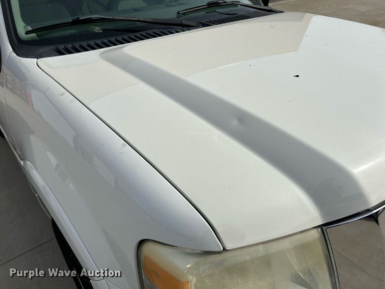 image for item EK4119 2008 Ford  Expedition XLT SUV
