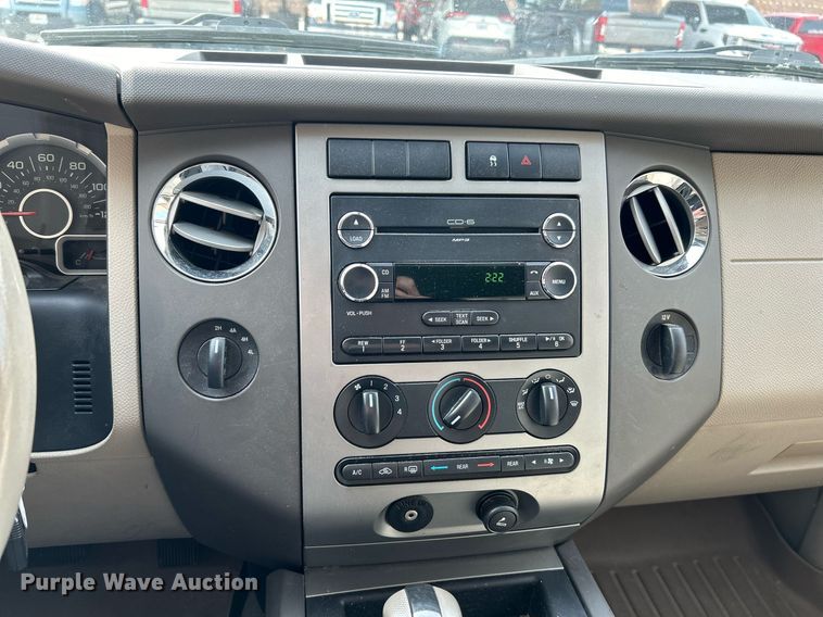 image for item EK4119 2008 Ford  Expedition XLT SUV