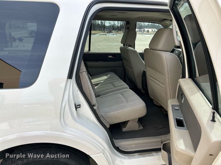 image for item EK4119 2008 Ford  Expedition XLT SUV