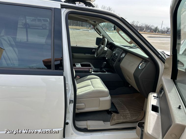image for item EK4119 2008 Ford  Expedition XLT SUV