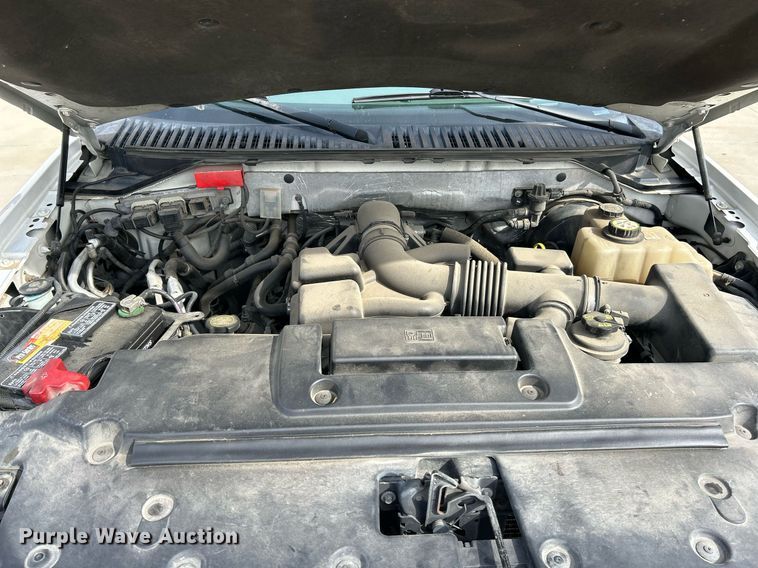 image for item EK4119 2008 Ford  Expedition XLT SUV