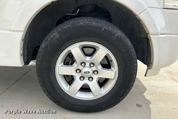 image for item EK4119 2008 Ford  Expedition XLT SUV