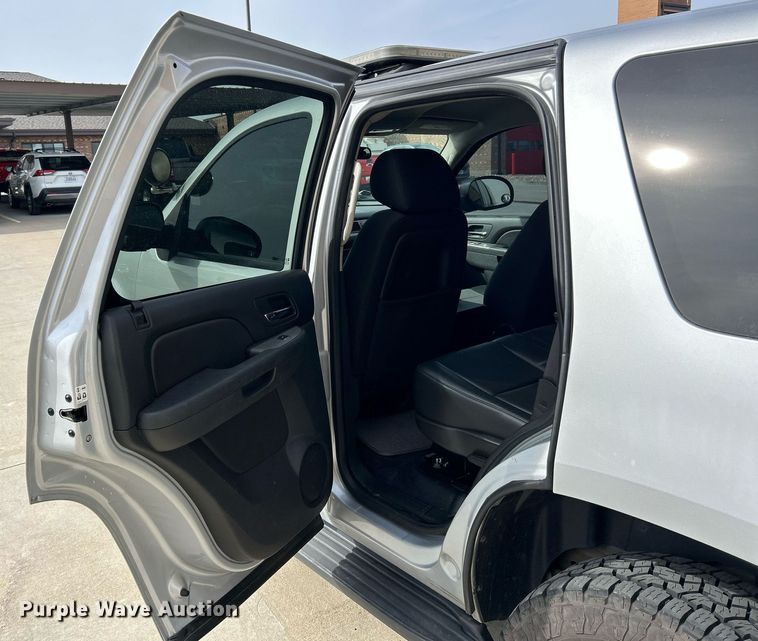 image for item EK4121 2013 Chevrolet Tahoe SUV