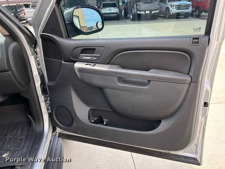 image for item EK4121 2013 Chevrolet Tahoe SUV