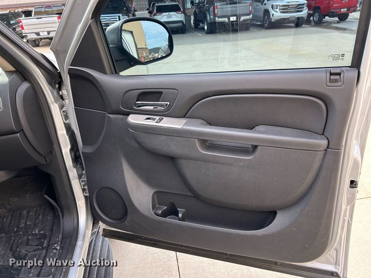 image for item EK4122 2013 Chevrolet Tahoe SUV