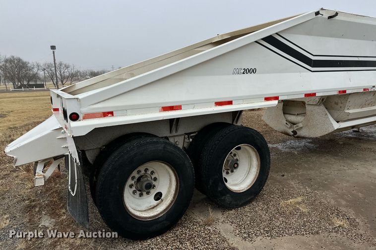 image for item IB9314 2007 Midland MG40MC2000 bottom dump trailer