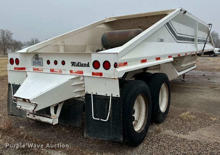 image for item IB9314 2007 Midland MG40MC2000 bottom dump trailer