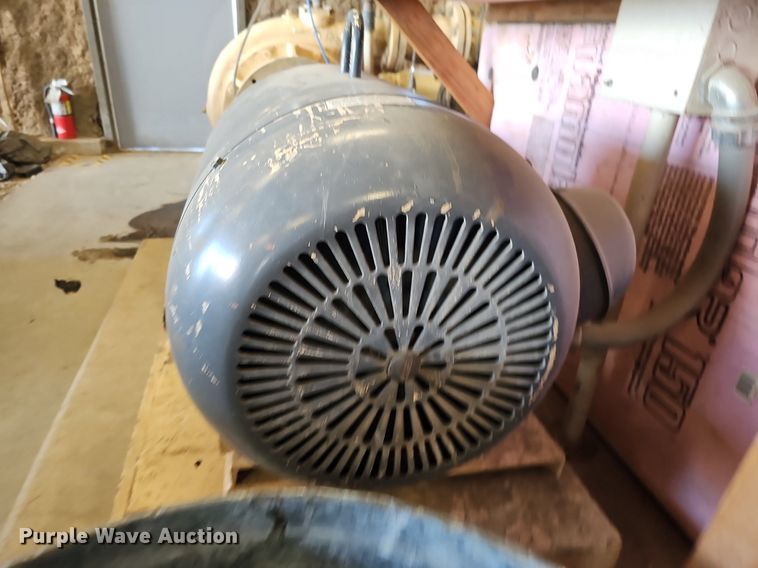 image for item IO9839 (2) Fair Banks Morse pumps