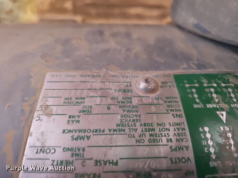 image for item IO9839 (2) Fair Banks Morse pumps