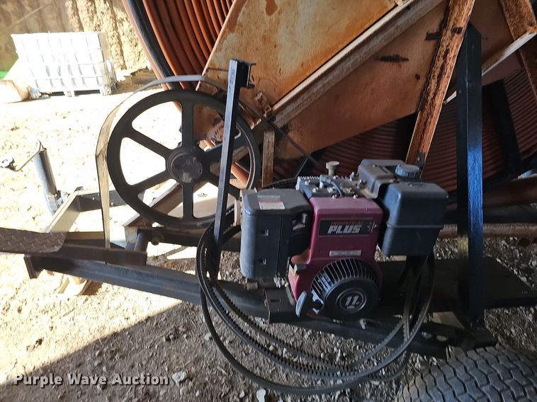 image for item IO9843 Briscoe Maphis vertical hose reel