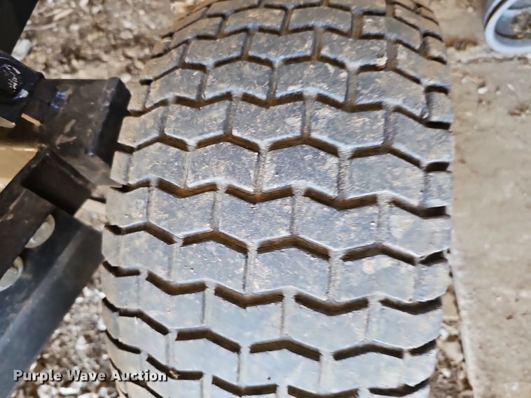 image for item IO9843 Briscoe Maphis vertical hose reel