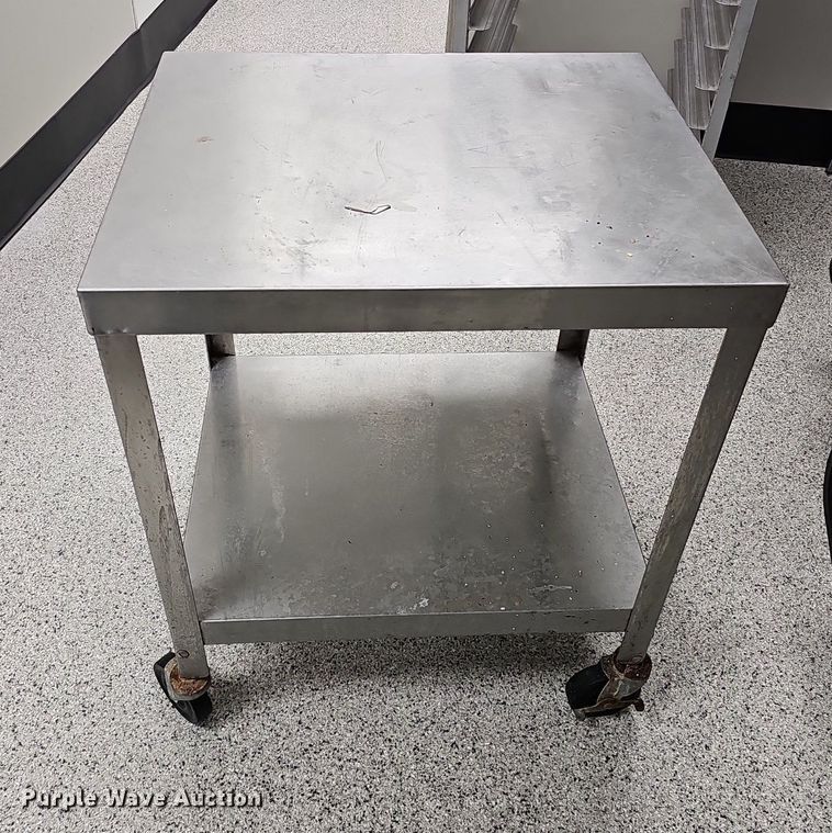 image for item IO9857 Restaurant equipment