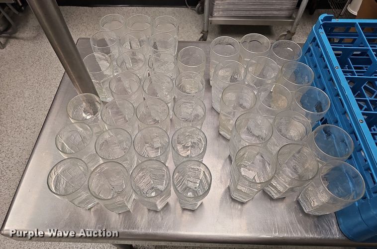 image for item IO9857 Restaurant equipment