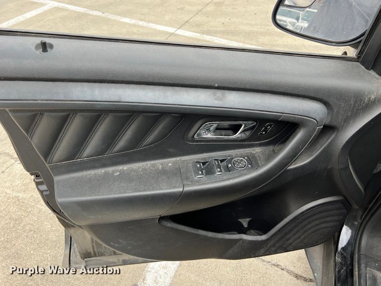 image for item KV9812 2013 Ford Taurus Police Interceptor 