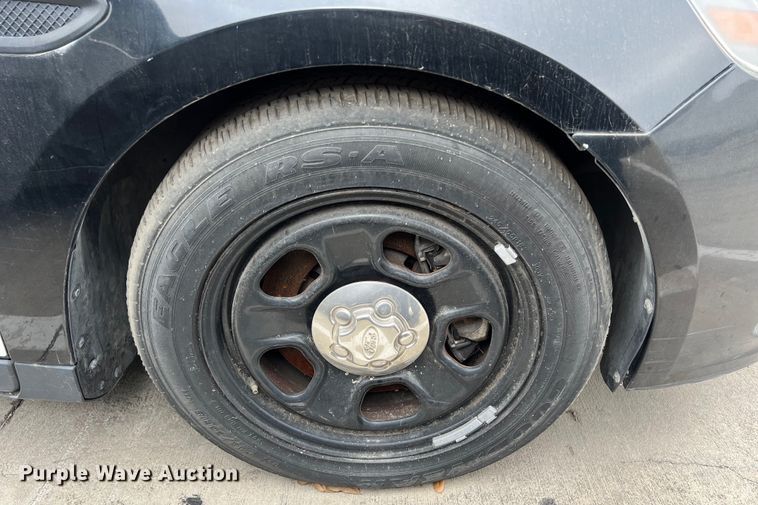 image for item KV9812 2013 Ford Taurus Police Interceptor 