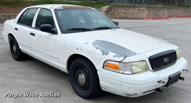 image for item KV9813 2007 Ford Crown Victoria Police Interceptor 