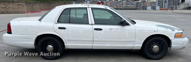 image for item KV9813 2007 Ford Crown Victoria Police Interceptor 