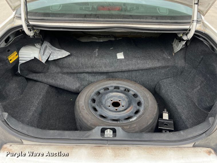 image for item KV9813 2007 Ford Crown Victoria Police Interceptor 