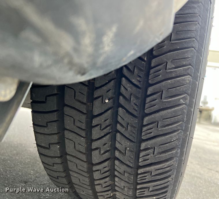 image for item KV9813 2007 Ford Crown Victoria Police Interceptor 