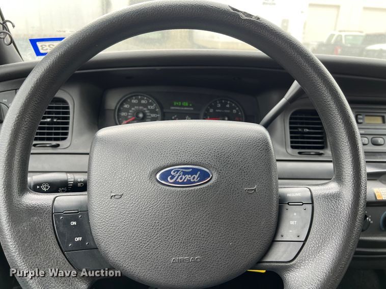 image for item KV9814 2010 Ford Crown Victoria Police Interceptor 