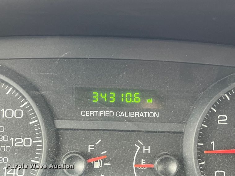 image for item KV9814 2010 Ford Crown Victoria Police Interceptor 