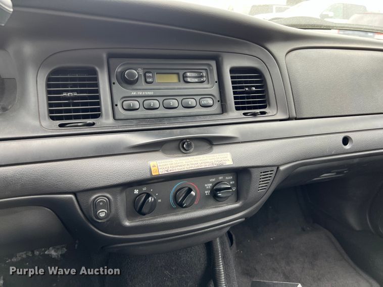 image for item KV9814 2010 Ford Crown Victoria Police Interceptor 