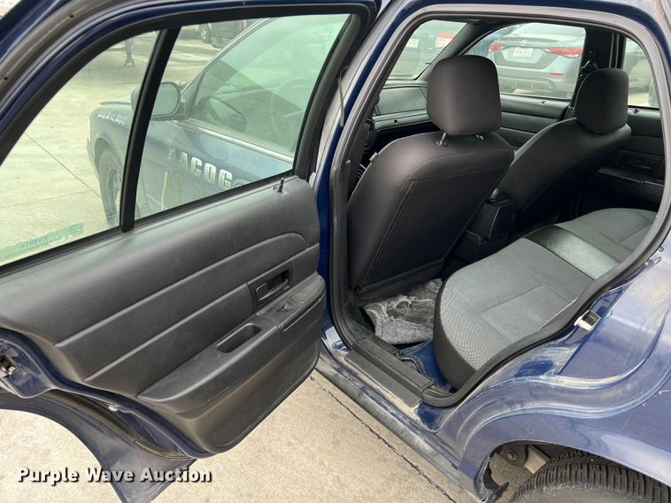 image for item KV9814 2010 Ford Crown Victoria Police Interceptor 