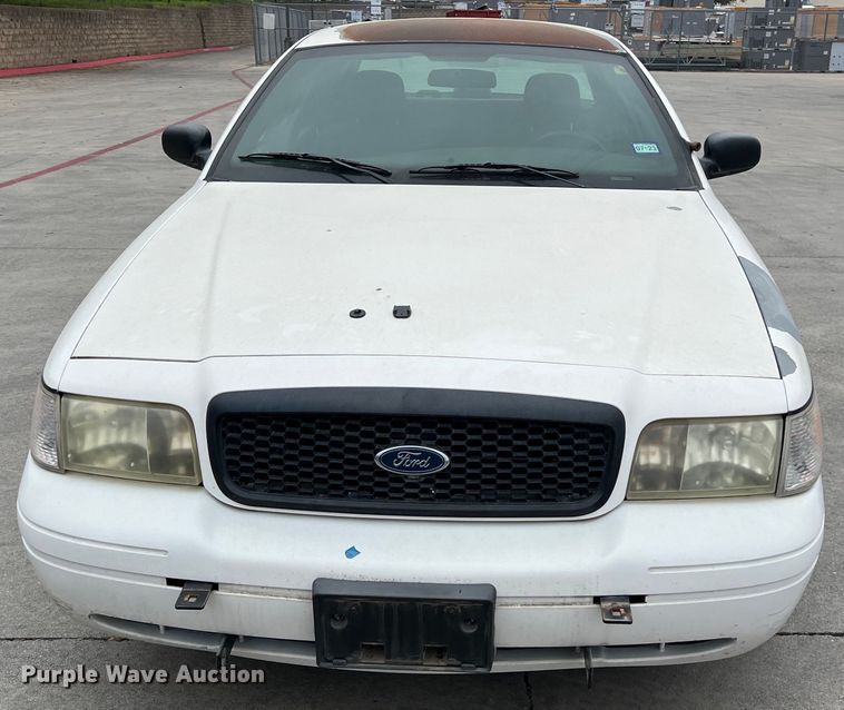 image for item KV9815 2007 Ford Crown Victoria Police Interceptor 