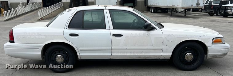image for item KV9815 2007 Ford Crown Victoria Police Interceptor 
