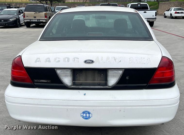 image for item KV9815 2007 Ford Crown Victoria Police Interceptor 