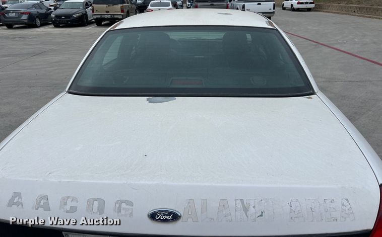 image for item KV9815 2007 Ford Crown Victoria Police Interceptor 