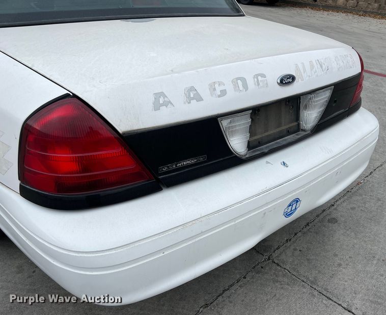 image for item KV9815 2007 Ford Crown Victoria Police Interceptor 