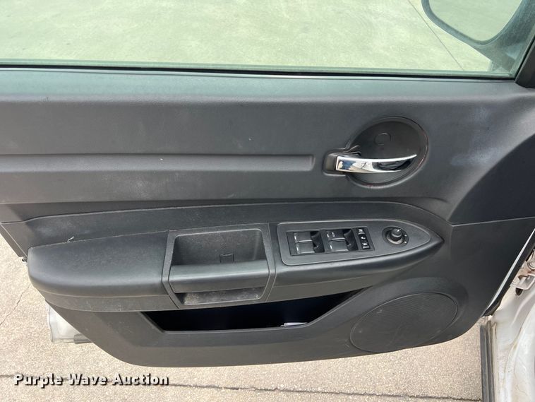 image for item KV9816 2010 Dodge Charger  