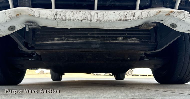 image for item KV9876 2004 Ford  Crown Victoria Police Interceptor  