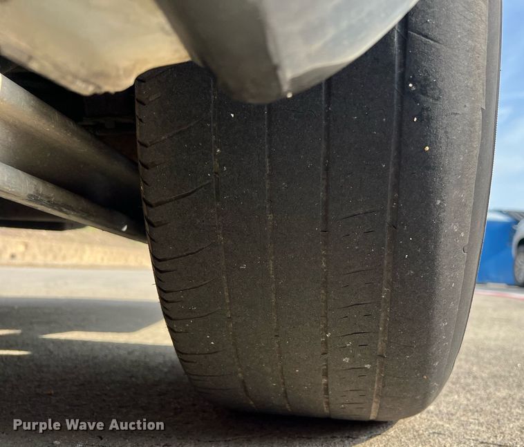 image for item KV9877 2004 Ford Crown Victoria Police Interceptor 