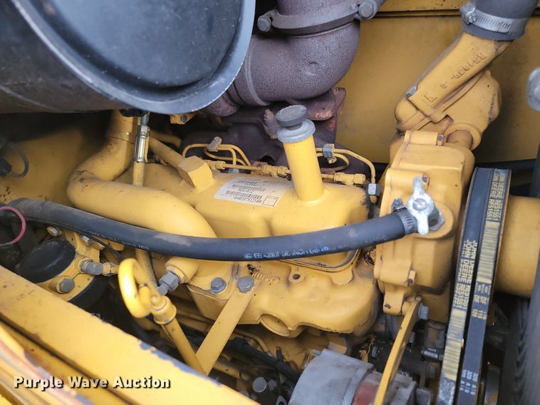 image for item LA9665 1995 John Deere 310D backhoe