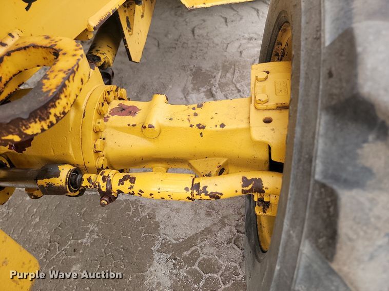 image for item LA9665 1995 John Deere 310D backhoe