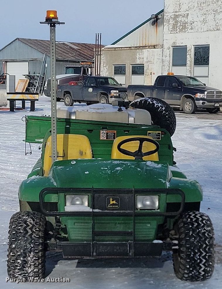 image for item LA9669 2002 John Deere  Gator 6X4 utility vehicle