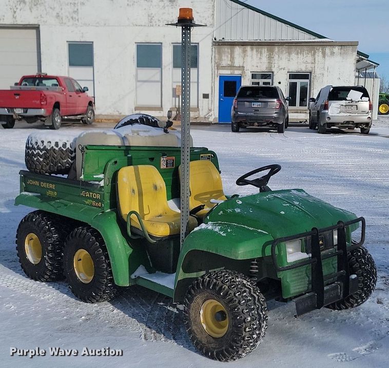 image for item LA9669 2002 John Deere  Gator 6X4 utility vehicle