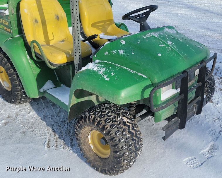 image for item LA9669 2002 John Deere  Gator 6X4 utility vehicle