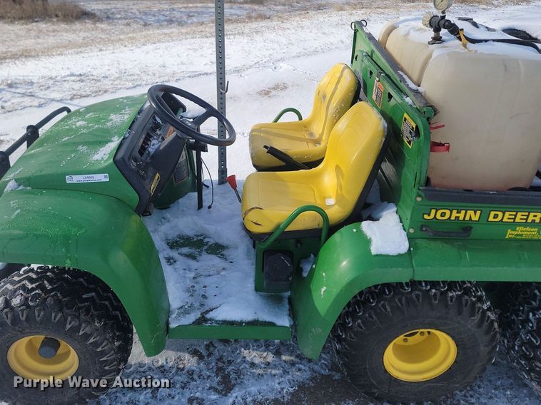 image for item LA9669 2002 John Deere  Gator 6X4 utility vehicle