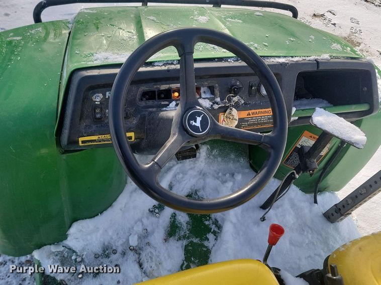 image for item LA9669 2002 John Deere  Gator 6X4 utility vehicle