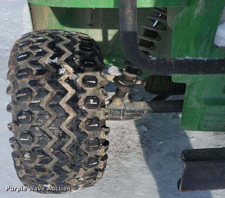 image for item LA9669 2002 John Deere  Gator 6X4 utility vehicle