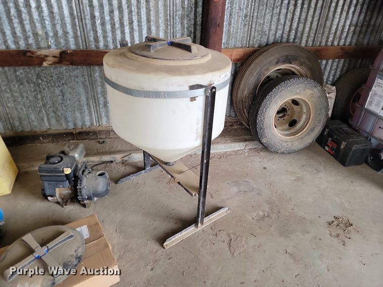 image for item LA9670 Tools