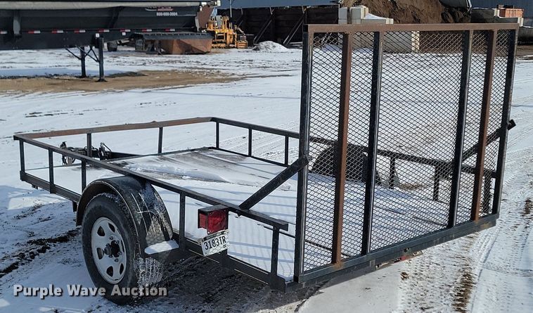 image for item LA9671 2001 H&W utility trailer